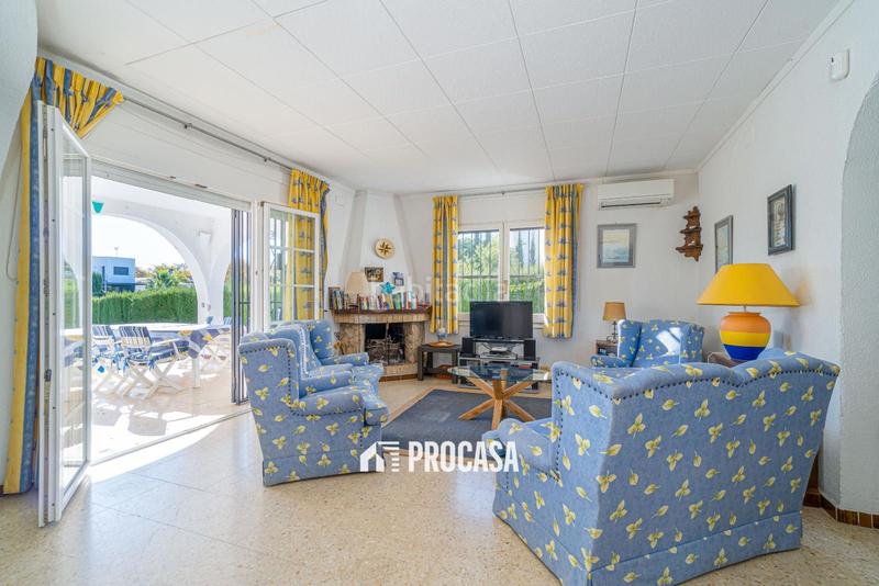 Foto 0707b512-2323-40b2-a51c-b00bd9367754. Chalet con riscaldamento parcheggio piscina in Francolí - Freser - Noguera Empuriabrava