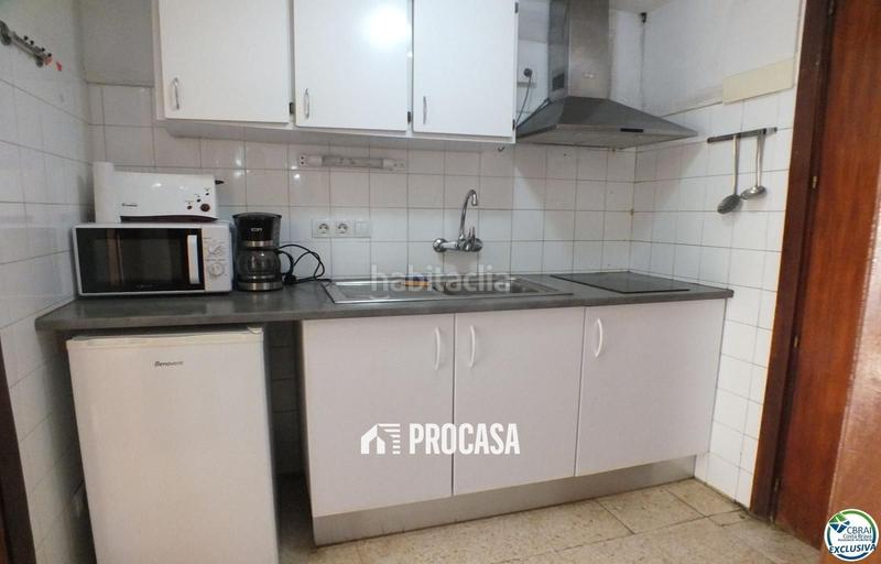 Foto efb2df03-3877-4abd-8bb4-1c1bc397a4a6. Pis amb piscina a Santa Margarida Roses