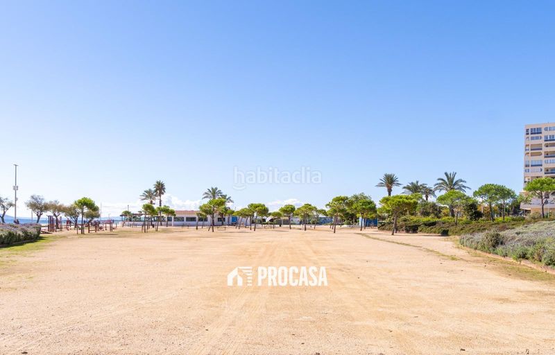 Foto a6f5e1c8-d38c-494a-84f1-511b94d43918. Pis amb calefacció aparcament a Requesens Empuriabrava