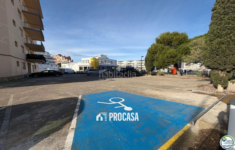 Foto a3e9db97-7c5f-4bef-b7b4-a17e470ff87e. Pis amb calefacció aparcament a Santa Margarida Roses