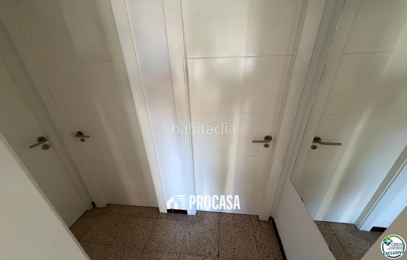 Foto a60e88df-f784-4171-bfe8-796467518c78. Pis amb calefacció aparcament a Santa Margarida Roses