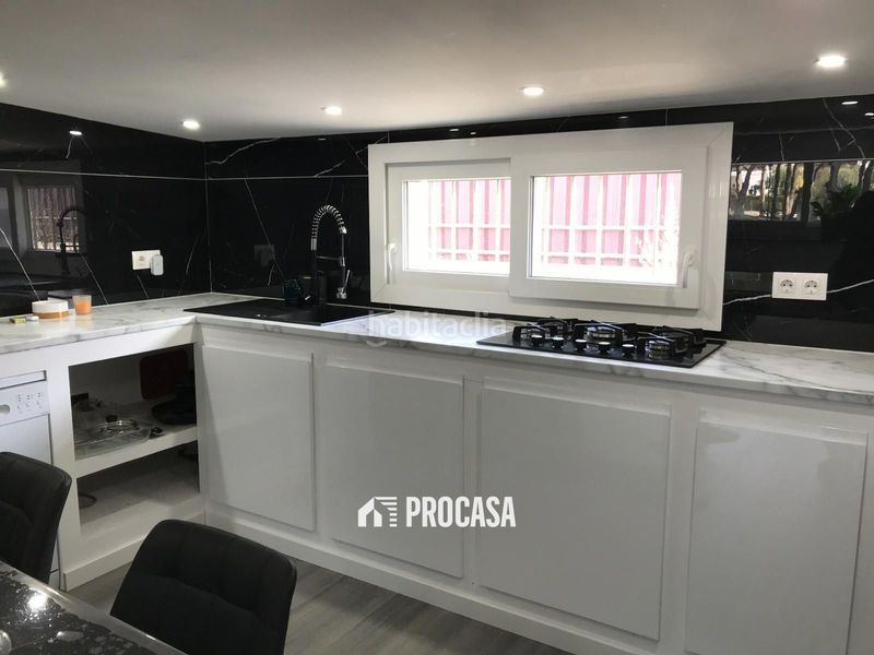Foto 08ee6ded-2a69-4a75-9e18-feb3bcc4ed28. Local comercial a Nord Roses