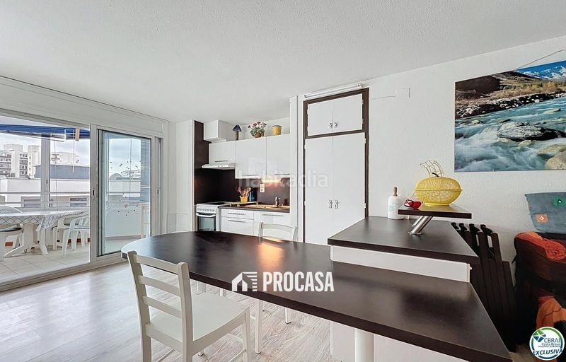 Foto 005920fb-62de-4cf5-9842-07e5ab153b0a. Pis a Salatar Roses