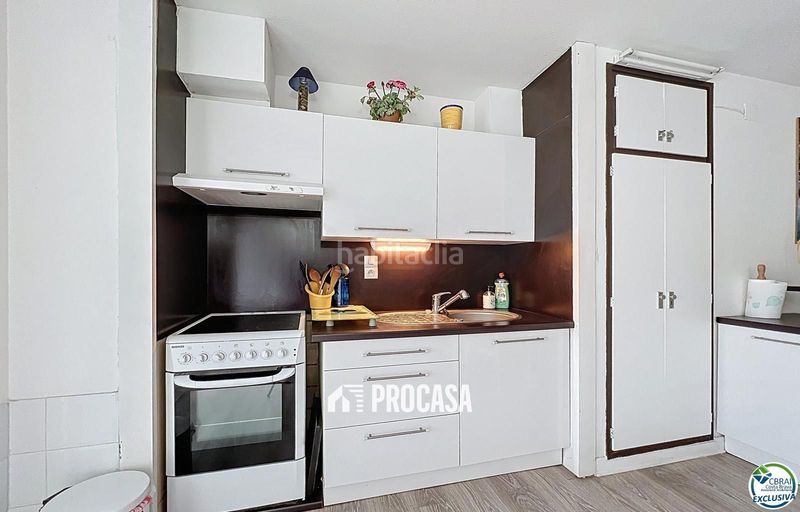 Foto fd10d7da-b38f-4930-8372-7228ad427b77. Pis a Salatar Roses