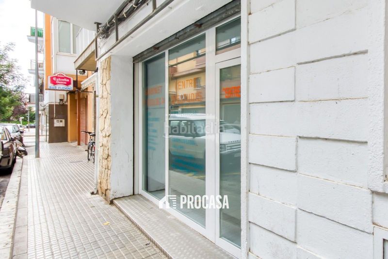 Foto 4c1db5c8-5170-482f-8a9f-3c158288e16a. Local comercial a Centre Roses