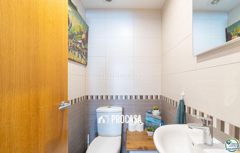 Foto 09e5b776-b59e-4631-a66f-8756240967c1. Pis amb calefacció aparcament piscina a Els Grecs-Mas Oliva Roses