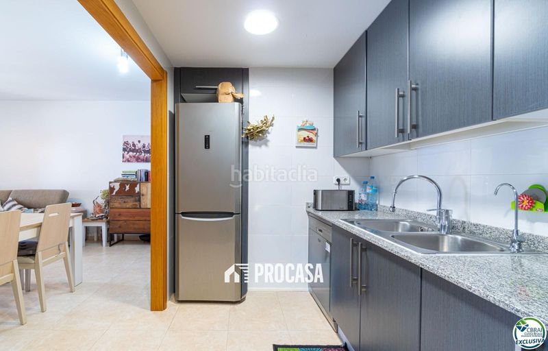 Foto a33bbfc0-fa06-481b-a8b6-70000d4a9f93. Pis amb calefacció aparcament piscina a Els Grecs-Mas Oliva Roses