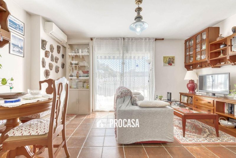 Foto 76695e05-8be9-4262-b426-1d8bd7cbd7d0. Pis amb piscina a Puig Rom-Canyelles-Almadrava Roses