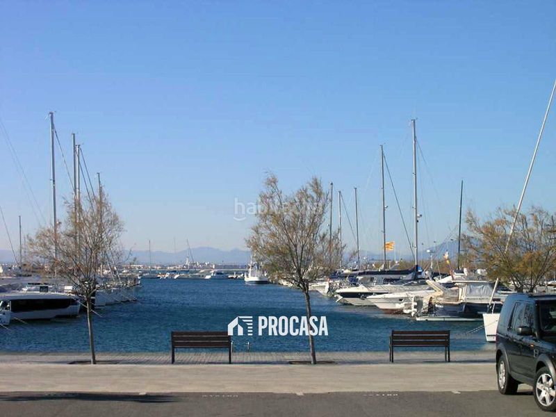 Foto e7b67691-db5d-47df-ade5-e449e7de6dc8. Pis amb piscina a Puig Rom-Canyelles-Almadrava Roses