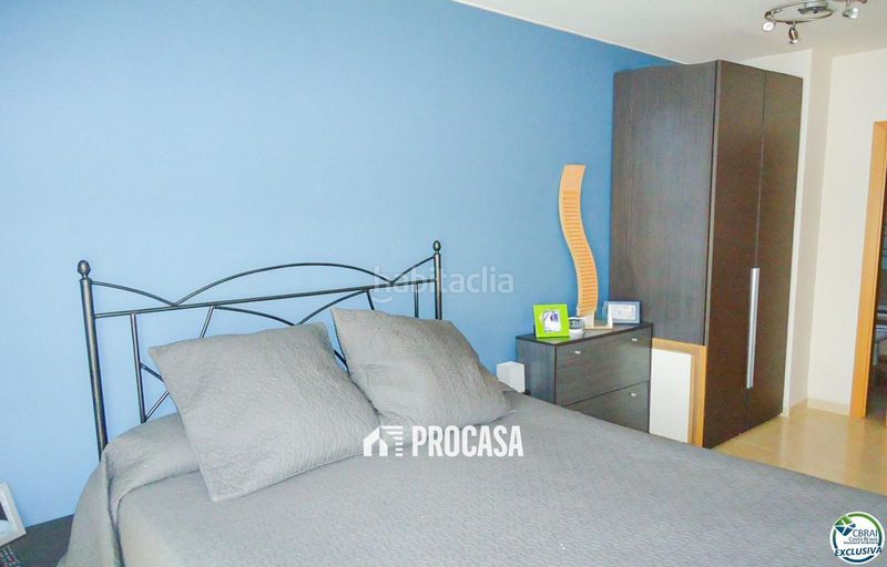 Foto eec3a9a7-1d63-4737-bb6f-a9ebd3064ae3. Pis amb calefacció aparcament a Creu de la Mà Figueres