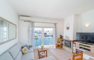 Casa adossada  Cavall de mar. Casa con amarre antes de los puentes, garaje en zona exclusiva d