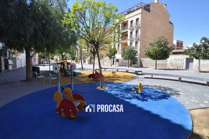 Foto 37d5fcbe-fba6-494d-836c-a891584fed16. Pis amb calefacció aparcament a Centre Roses