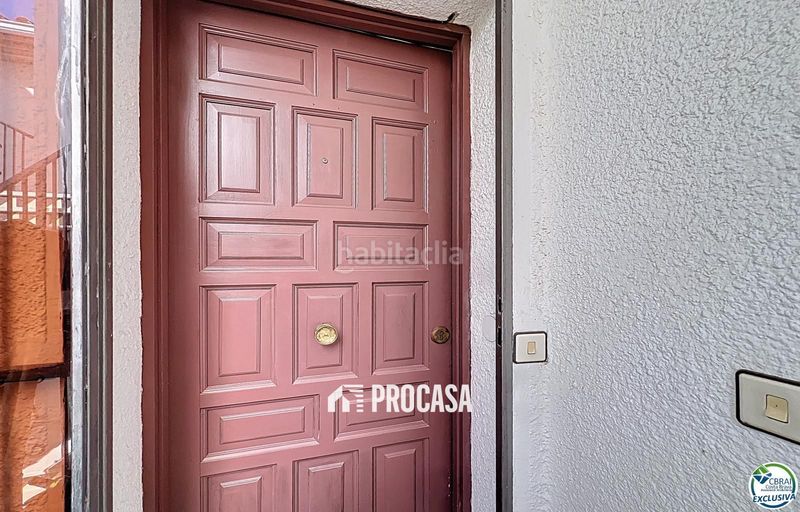 Foto c7d28a3c-2ed6-41c8-b869-c17d64cb4b24. Pis amb aparcament piscina a Puig Rom-Canyelles-Almadrava Roses