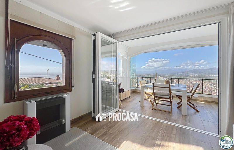 Foto ffa73c5e-33d7-483e-a73e-2e450cd23c2c. Pis amb aparcament piscina a Puig Rom-Canyelles-Almadrava Roses