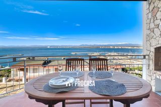 Pis  Francesc alegre. Exclusiva vivienda con vistas panorámicas al mar y al puerto de