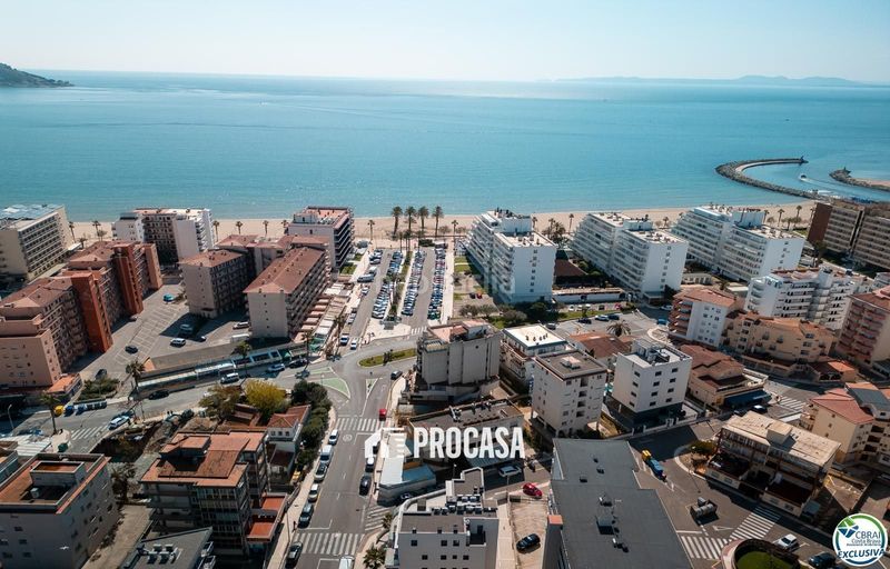 Foto 44945758-5073-47cc-9f9c-0ba733903222. Pis amb calefacció aparcament a Santa Margarida Roses