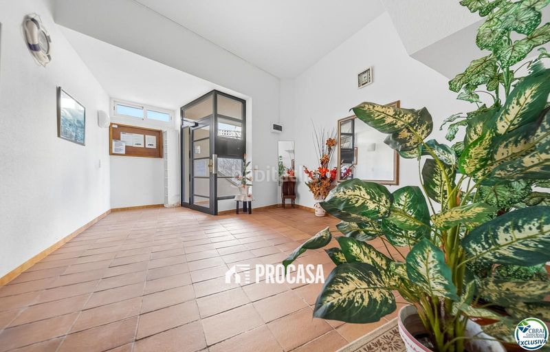 Foto 4726d072-8186-4cf0-b5ec-0cd6011e2526. Pis amb calefacció aparcament a Santa Margarida Roses