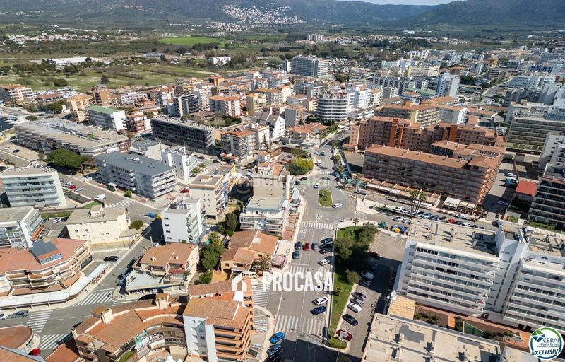 Foto 6a66e70d-25c4-45e4-a549-0e48b791fce7. Pis amb calefacció aparcament a Santa Margarida Roses