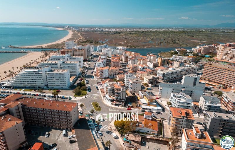 Foto 885d84a7-a338-4039-b4b2-bb3966a4bd40. Pis amb calefacció aparcament a Santa Margarida Roses