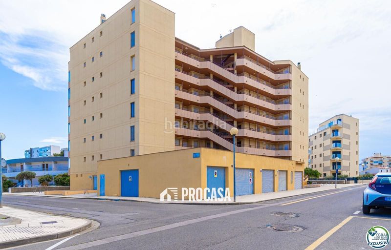 Foto be4cb2d3-cd8f-43d3-9f88-789dd18dfa9a. Pis amb aparcament a Salatar Roses