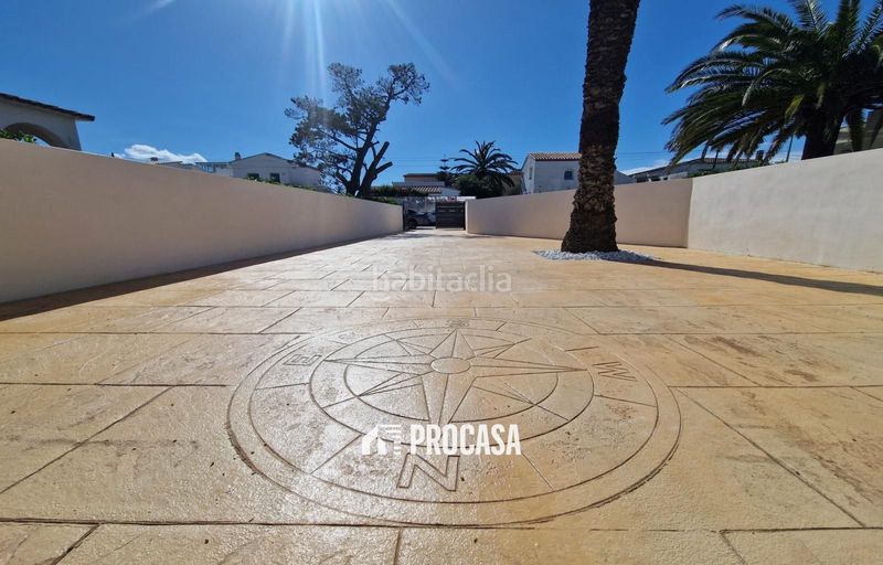 Foto 52f9b829-ffab-41ed-96d1-ac3dfadd883f. Pis amb aparcament piscina a Muga - Gran Reserva - Badia Empuriabrava