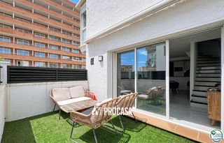 Xalet  De la bocana. Casa con amarre 8x3 en santa margarita  roses