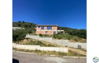 Chalet  Del nord. Els olivars pau. se vende en su estado actual