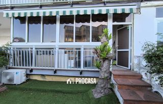 Pis  De la platja. Apartamento 1 habitación con jardín privado en santa margarita