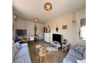 Flat  Moxo. Gran apartamento de 2 dormitorios a 250 m de la playa, empuriabr