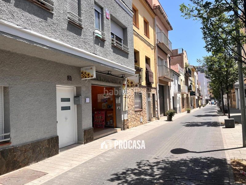 Foto f00e8222-b1c6-432c-8cf5-c898a5820b97. Pis amb calefacció a Centre Roses