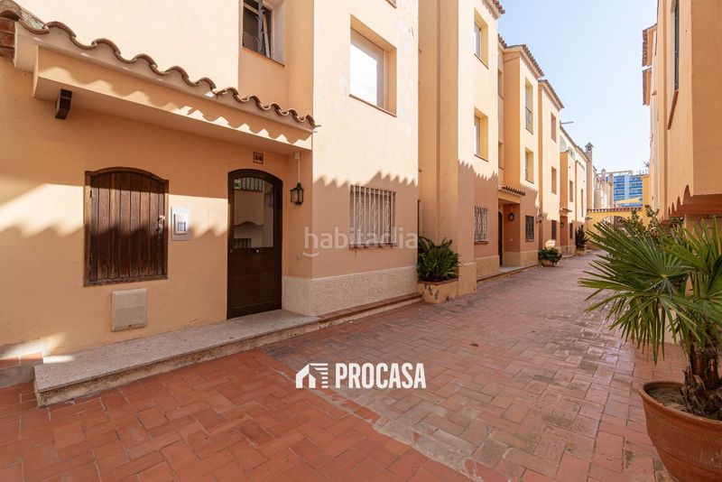 Foto abcbc3db-f9b3-49c4-a585-69ffb748cd3c. Pis amb calefacció piscina a Muga - Gran Reserva - Badia Empuriabrava