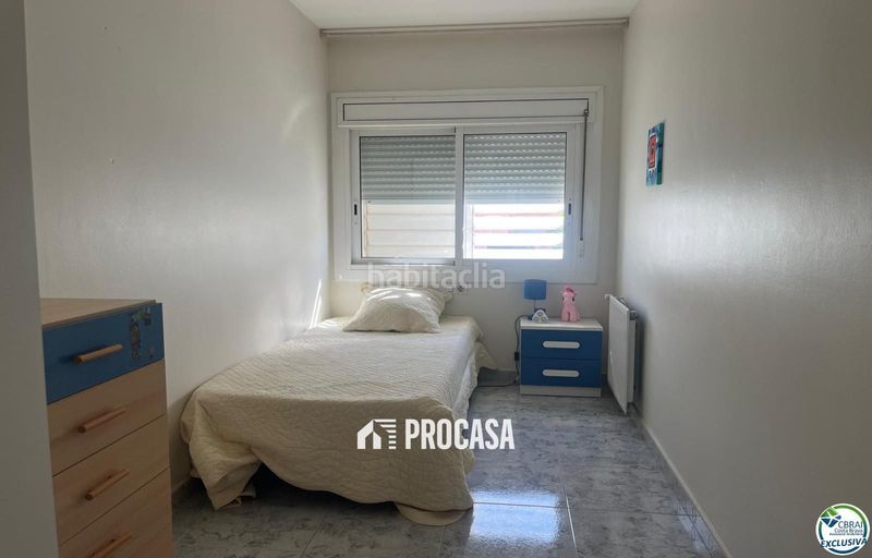 Foto be8ed035-cab6-495b-a1f4-864ce0e45724. Pis amb calefacció a Centre Roses