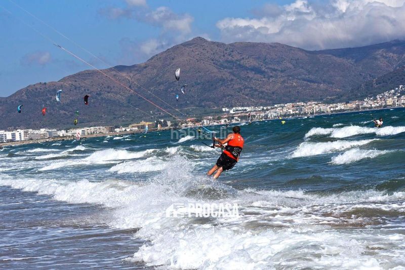 Foto ce3c28d0-e017-41c9-922c-9f5a47940f73. Pis amb piscina a Muga - Gran Reserva - Badia Empuriabrava