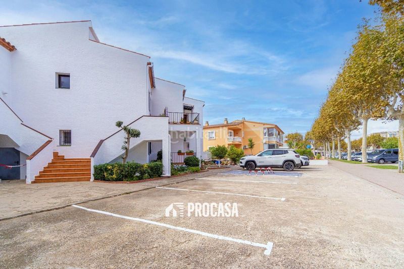 Foto d6d66653-69d8-4f64-8612-ee69a5c01def. Pis amb calefacció aparcament a Muga - Gran Reserva - Badia Empuriabrava