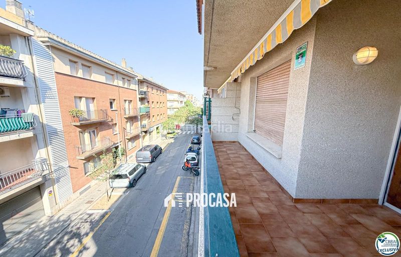 Foto d5948ece-7fb2-4e4c-95e4-109f889b0941. Pis a Centre Roses