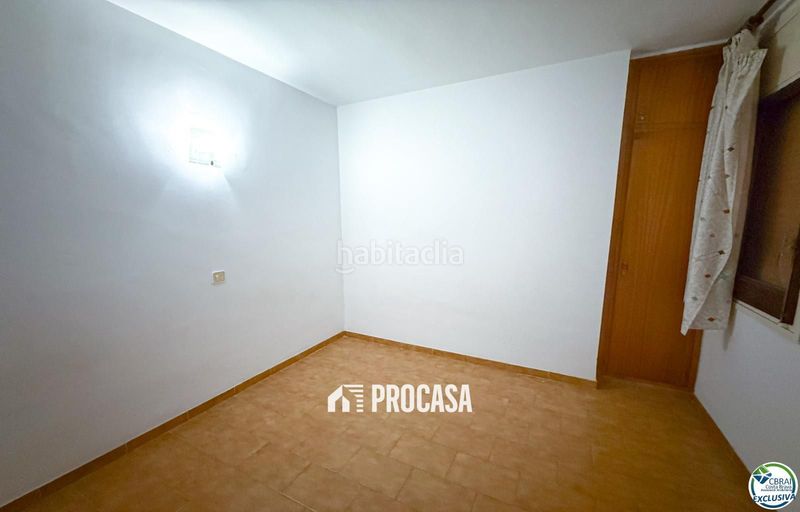 Foto d5ed5d84-3646-44f0-a89e-a57e4df2b72c. Pis a Centre Roses