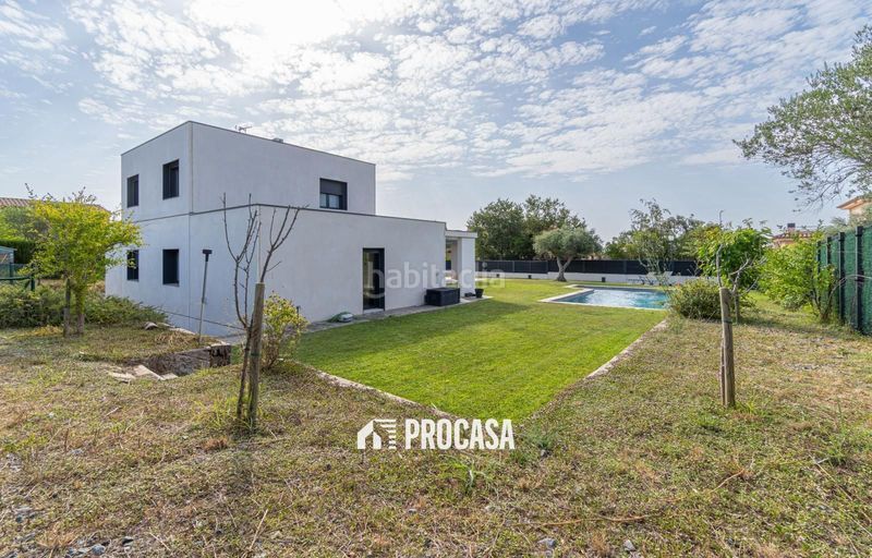 Foto ac8ebd0a-627e-42ca-8752-96f3e64b12e9. Xalet amb aparcament piscina a Peralada