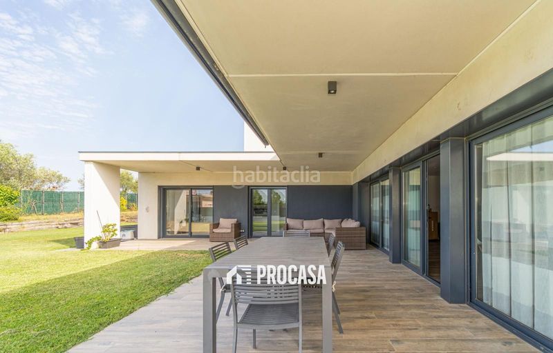 Foto d5078c68-fe16-4c50-b042-3f77c7c441a6. Xalet amb aparcament piscina a Peralada