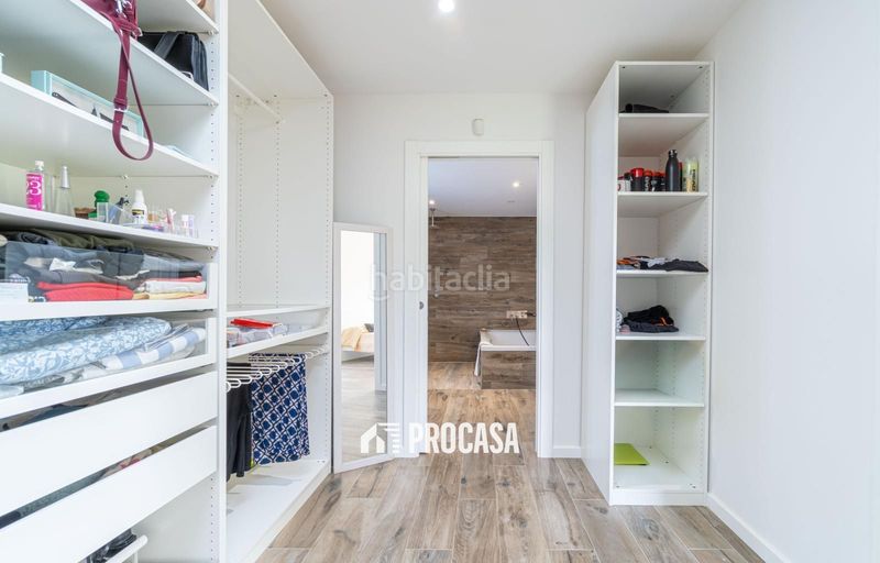 Foto f8dcc57e-a7b7-4214-a5bc-2c89af642d15. Xalet amb aparcament piscina a Peralada
