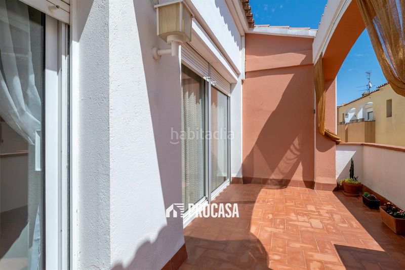 Foto cc8bc061-4121-4770-ba09-80f7967007ac. Pis amb aparcament piscina a Muga - Gran Reserva - Badia Empuriabrava