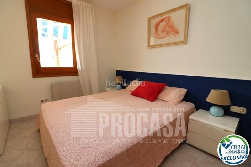 Foto 92169537-35a8-43c5-a236-dc13b28ab024. Piso precioso y amplio apartamento de dos dormitorios cerca de la playa en Empuriabrava