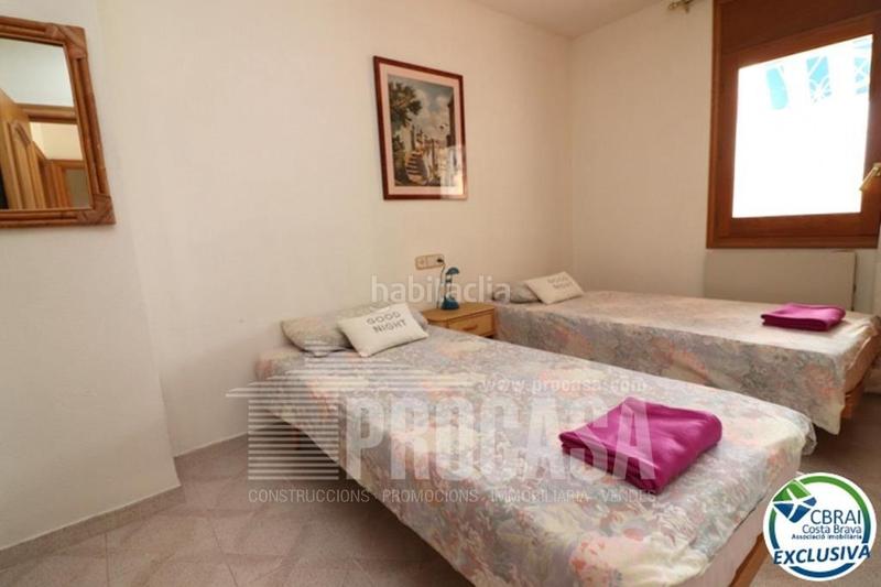 Foto b79554f0-e76c-4799-819b-e6c01c399125. Piso precioso y amplio apartamento de dos dormitorios cerca de la playa en Empuriabrava