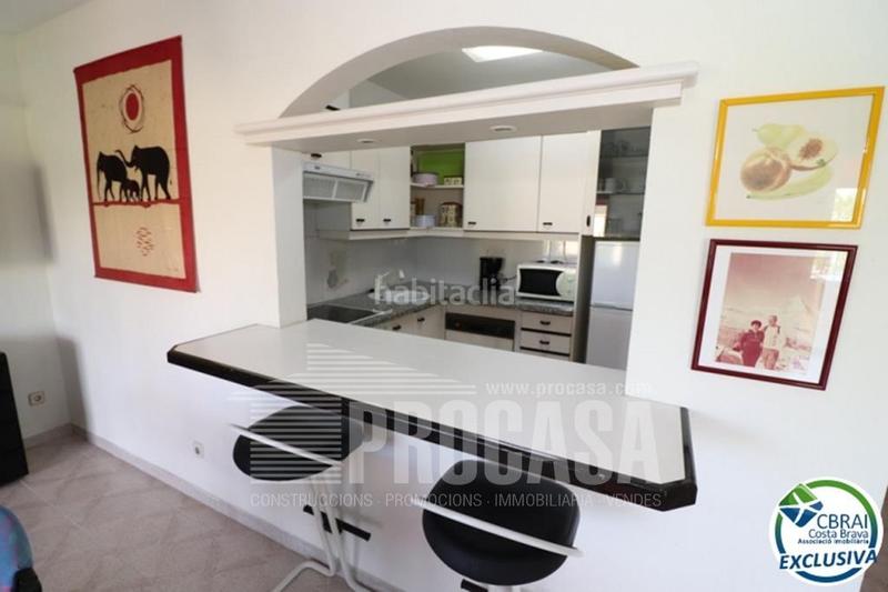 Foto d50cbc54-73a0-4884-a476-3040a0d39a47. Piso precioso y amplio apartamento de dos dormitorios cerca de la playa en Empuriabrava