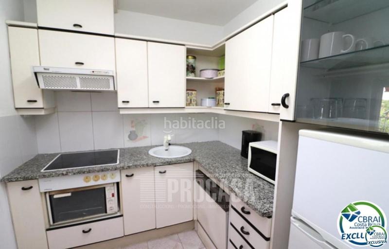 Foto ecbad0f3-cf4f-496b-9da9-210183b35fff. Piso precioso y amplio apartamento de dos dormitorios cerca de la playa en Empuriabrava