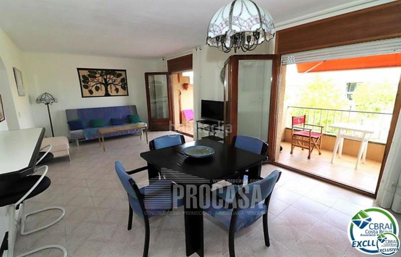 Foto ecce50d1-c5bd-4e91-8c73-c64497d082ea. Piso precioso y amplio apartamento de dos dormitorios cerca de la playa en Empuriabrava