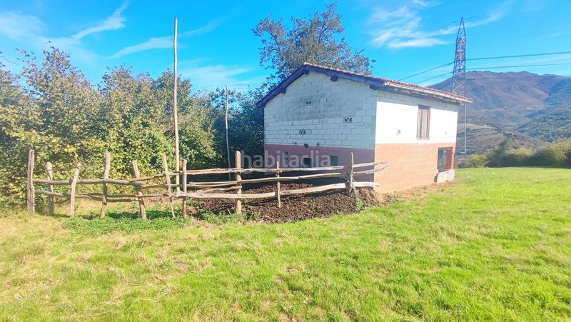 Foto 6631ee54-324d-4f05-8e0f-f4fba1746cb4. Finca rústica finca no edificable en castiello en Lena