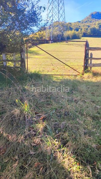 Foto ed656faa-6c56-4139-87d2-1c1bed65c3bc. Finca rústica finca no edificable en castiello en Lena