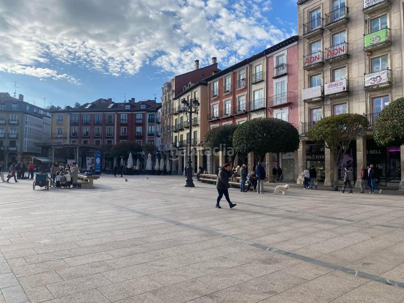 Foto 92eb24f8-9961-4214-bbcb-dcb33f5d665f. Alquiler local comercial . se alquila mítico local en plaza mayor en Burgos