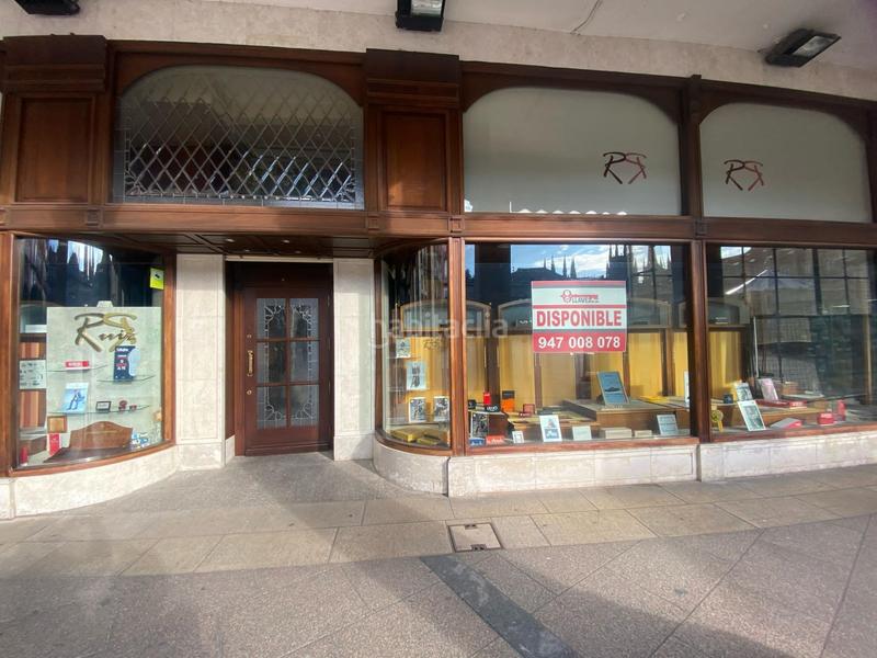 Foto a9a5032e-80e8-4cd1-bb1f-4cf93b7d8094. Alquiler local comercial . se alquila mítico local en plaza mayor en Burgos