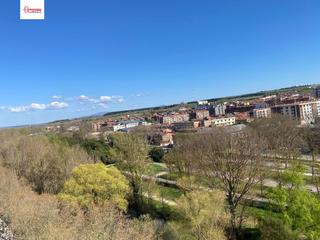 Piso en San Julián - Barriada de Cortes. En burgos. avda. arlanzón. espectacular piso de cuatro dormitori